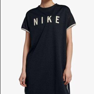 Women's Nike Dress - Size L